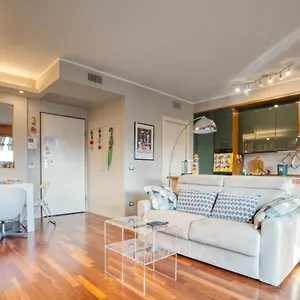  Appartamento Caseospitali - Casa Di Bibi, Colorato Ed Elegante Bilocale Vicino Al Naviglio Martesana Per 4 Italia